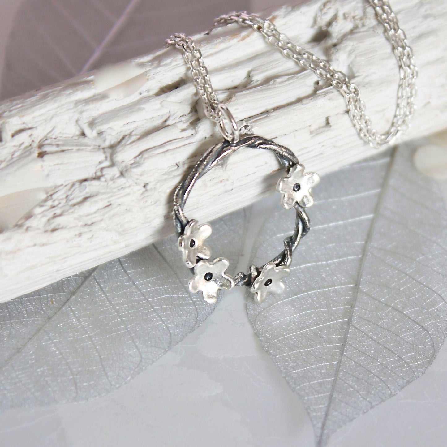 Woodland Flower Circle Necklace