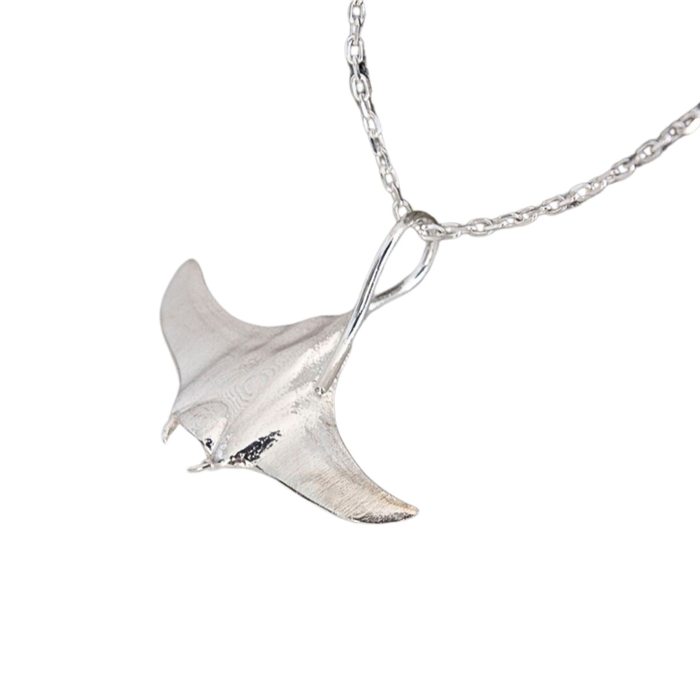 solid sterling silver manta ray pendant