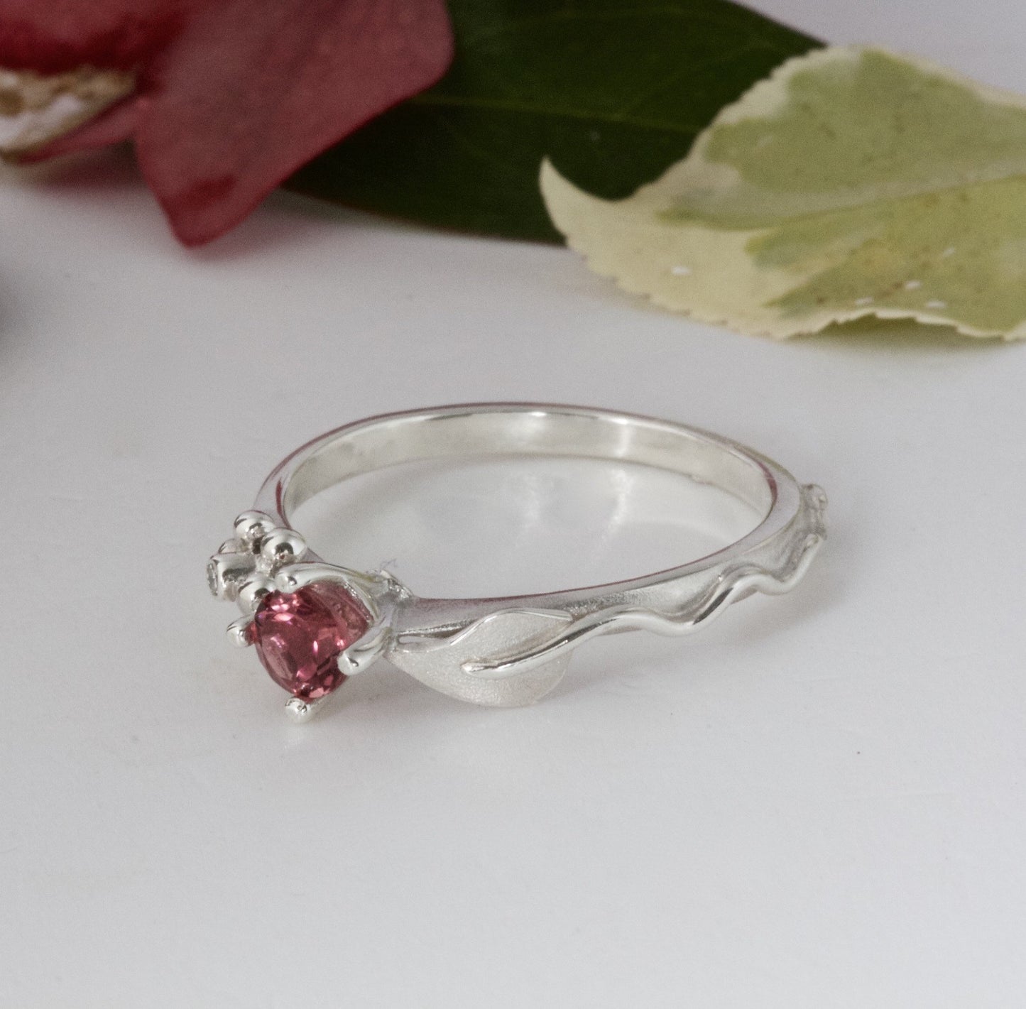 organic leaf ring