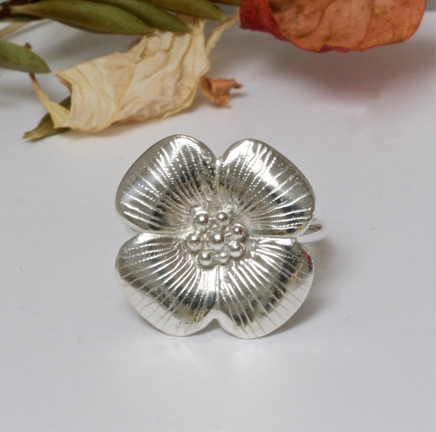 four petal flower ring