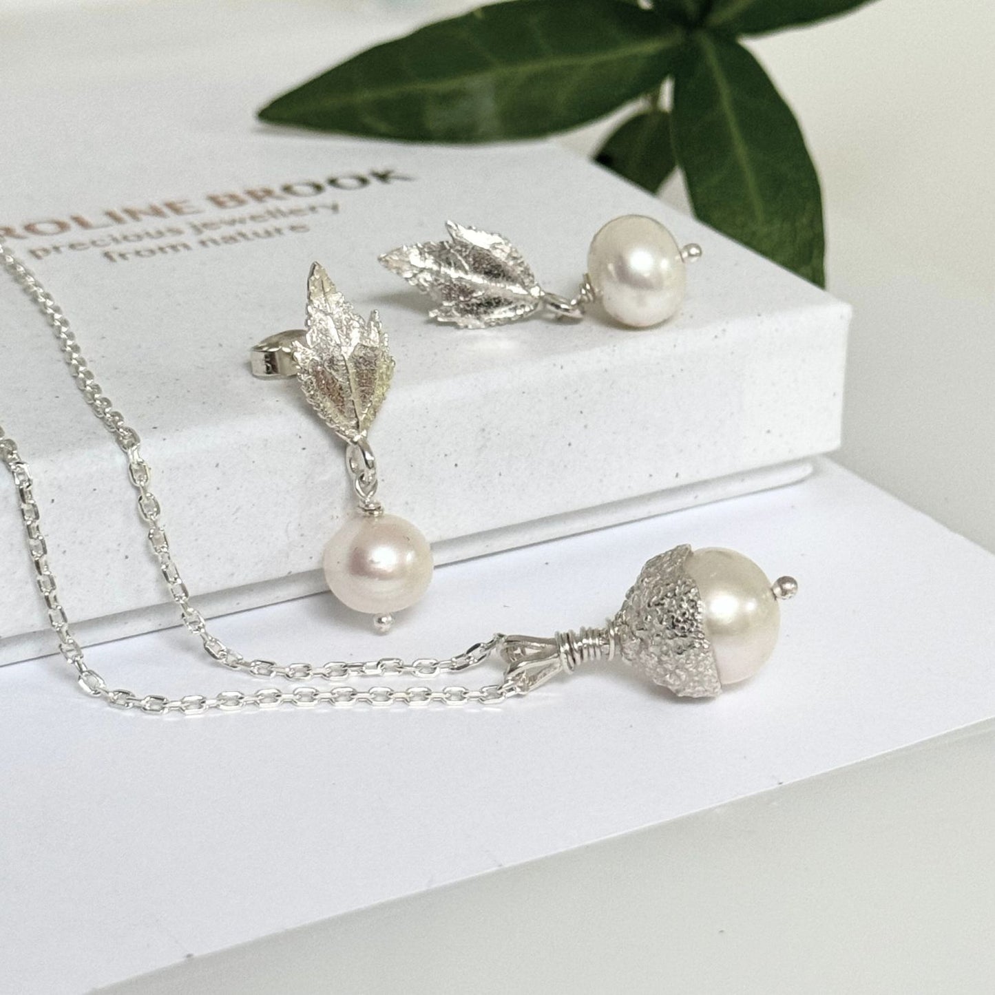 silver leaf and pearl jewellery