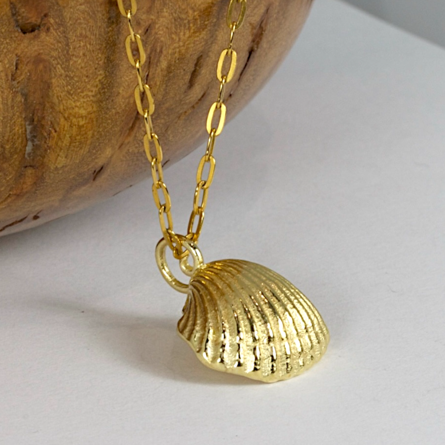 Gold Vermeil Shell Pendant on 24 Inch Diamond Cut Trace Chain