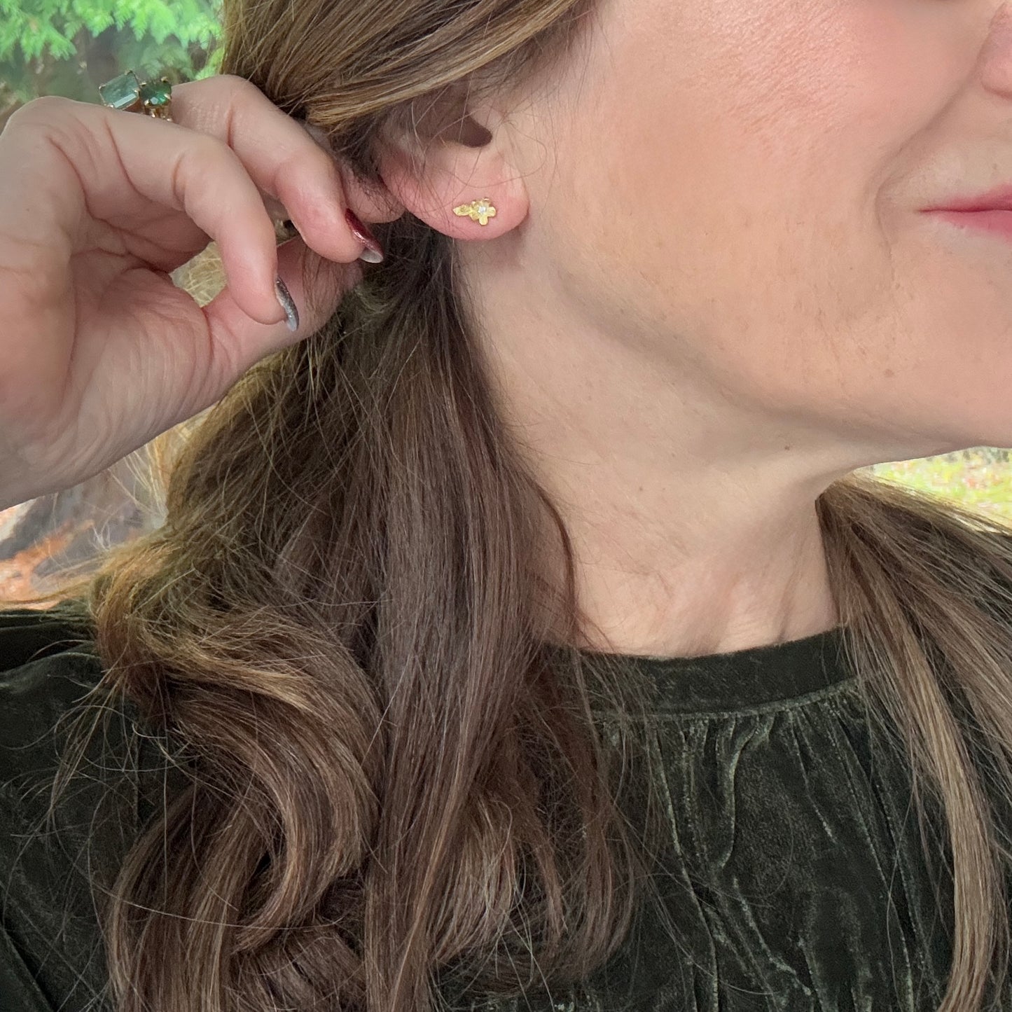 Diamond Earrings, 18 carat Gold Cherry Blossom Flower Stud Earrings