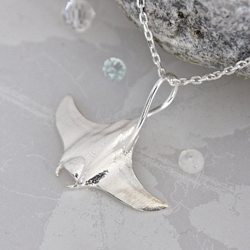 Silver manta ray necklace