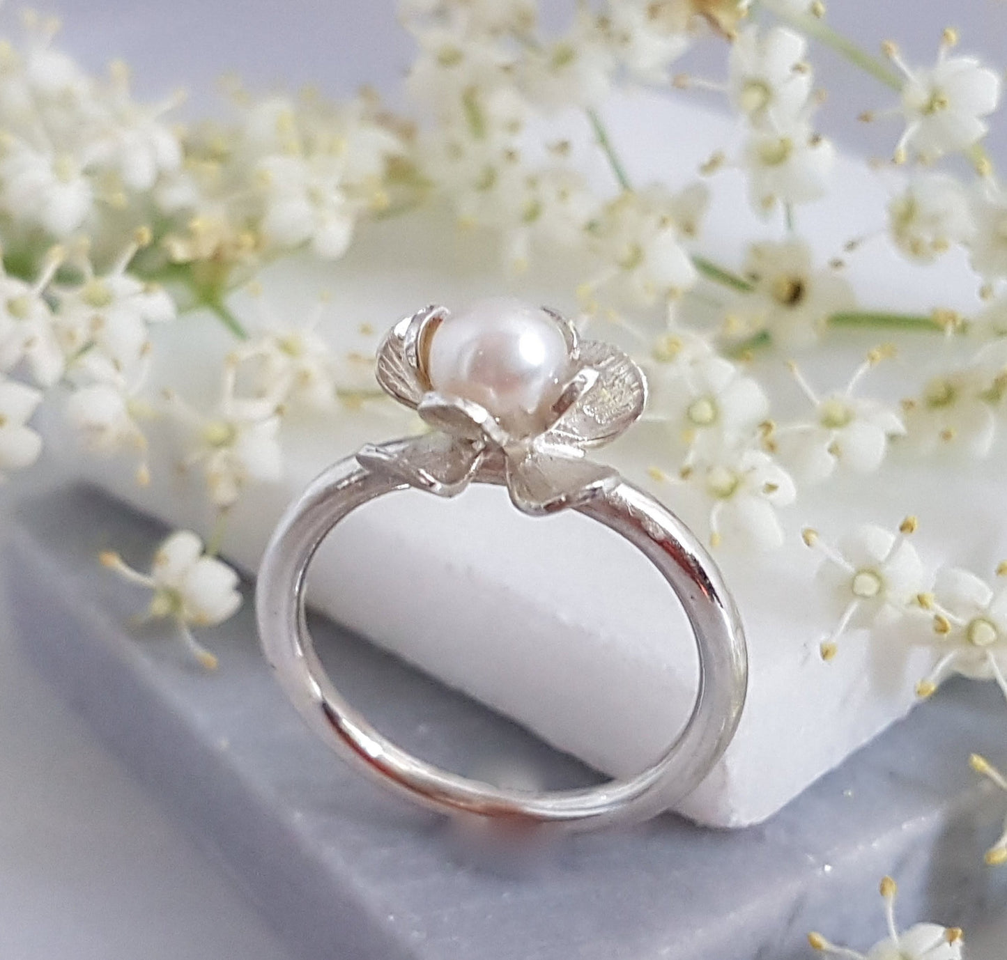 Pearl Flower Ring, Freshwater Pearl Ring, Pearl Botanical Ring, June Birthstone