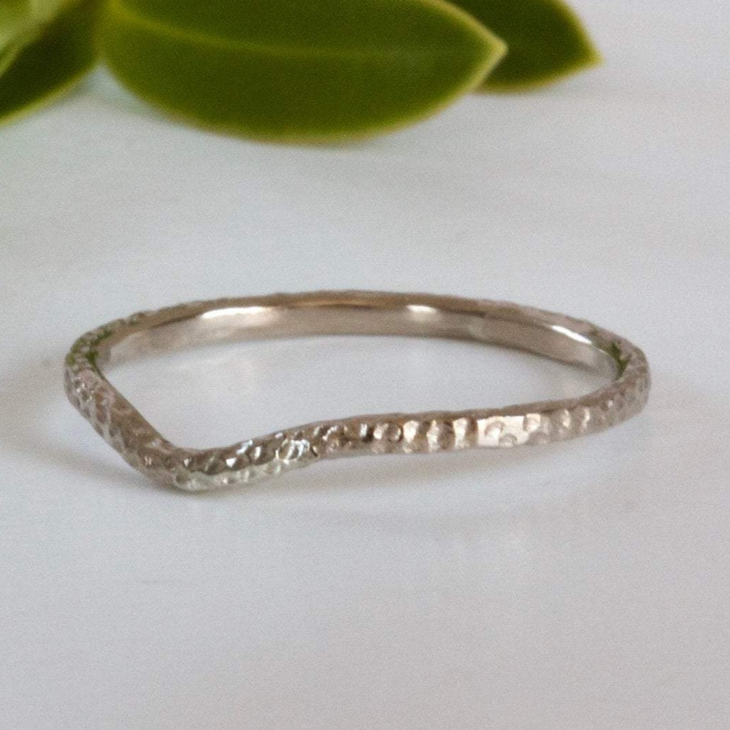 handmade 18ct gold shaped wedding ring
