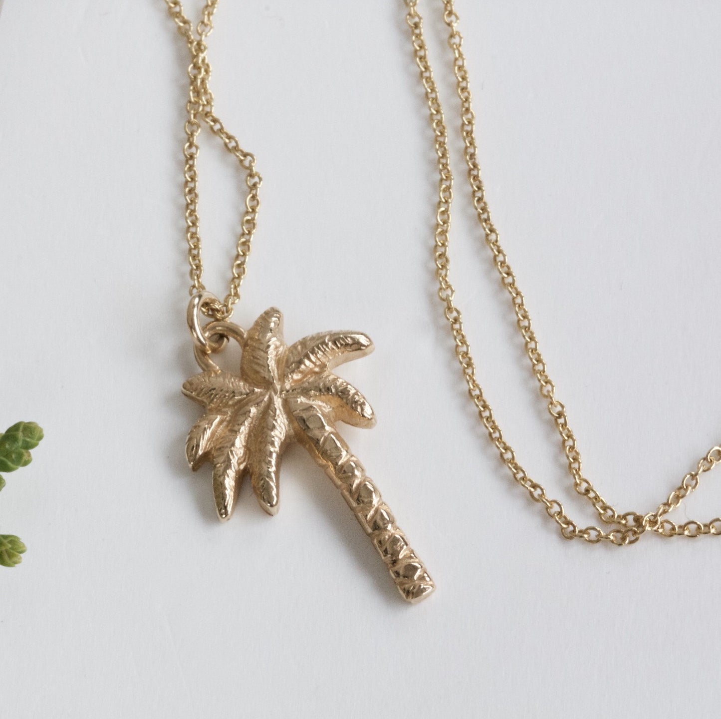 9ct gold palm tree necklace