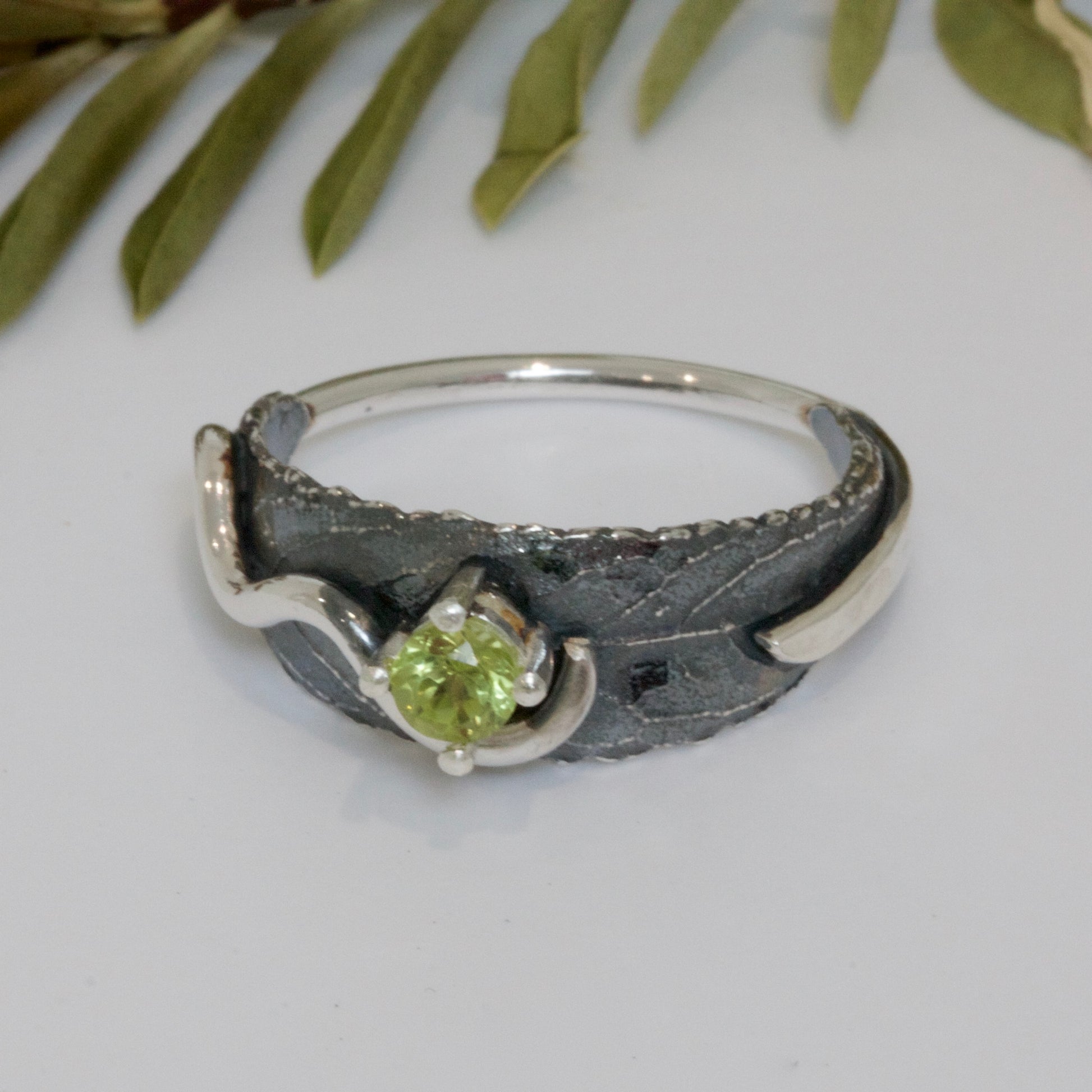 Peridot Woodland Leaf Ring