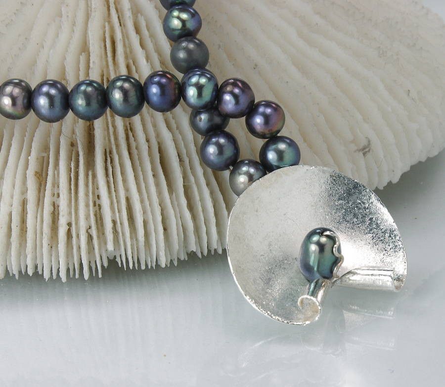 Silver and Freshwater Pearl Necklace