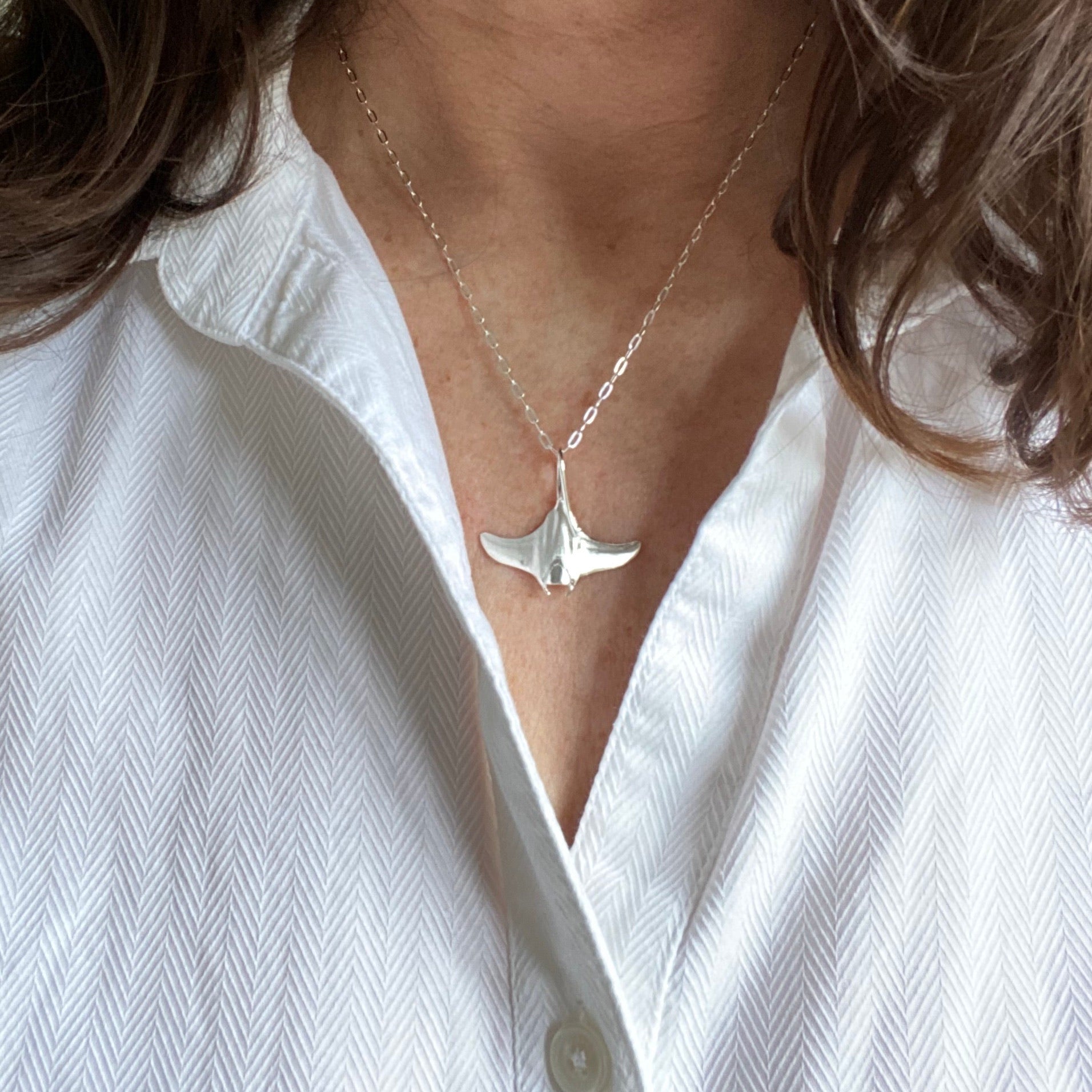 divers gift, solid sterling silver manta ray necklace